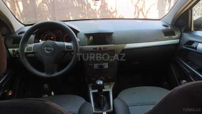 Opel Astra-3