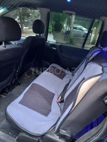Opel Zafira-6