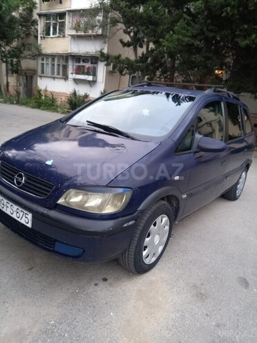 Opel Zafira-7