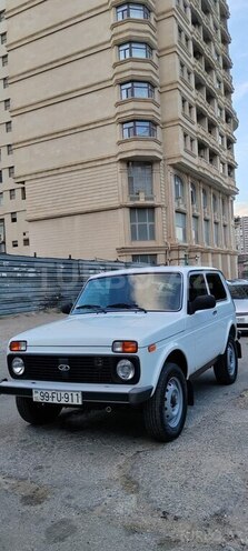 LADA (VAZ) Niva-3