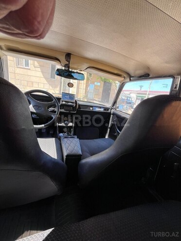 LADA (VAZ) 2107-2