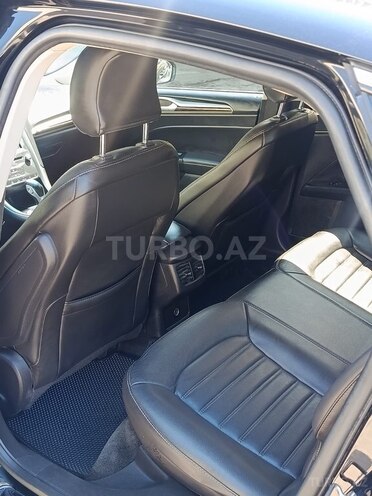 Ford Fusion (North America)-3