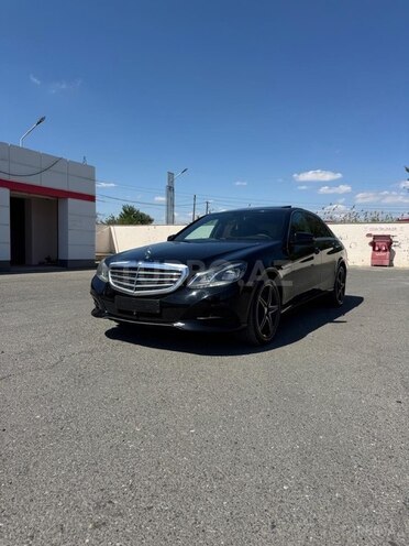 Mercedes E 250-4