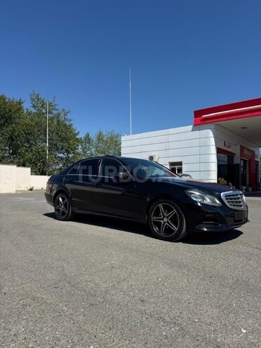 Mercedes E 250-3