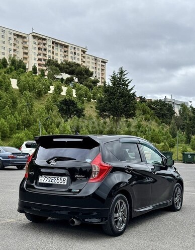 Nissan Note-5