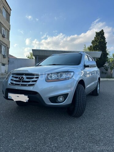 Hyundai Santa Fe-1