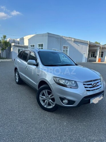 Hyundai Santa Fe-2