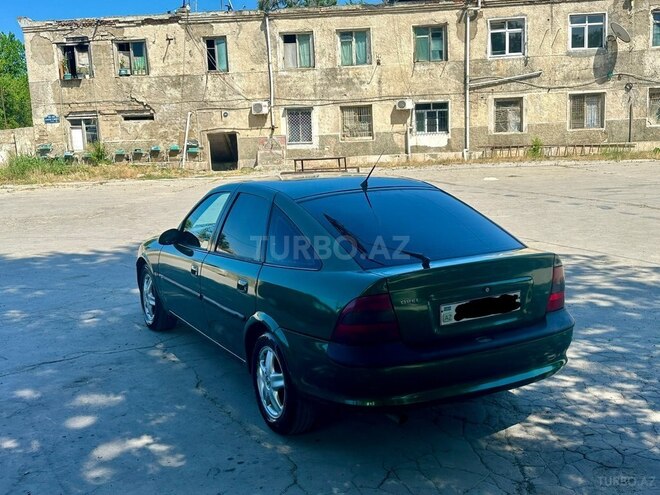 Opel Vectra-7