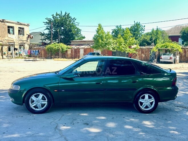Opel Vectra-6
