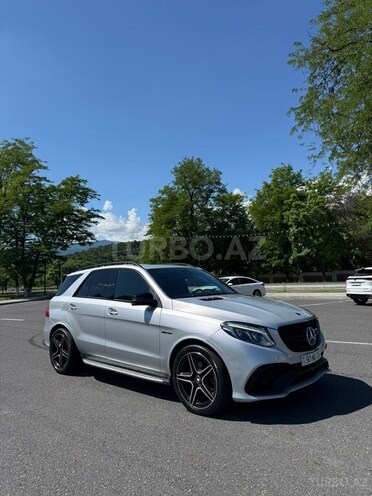 Mercedes GLE 250 4MATIC-4