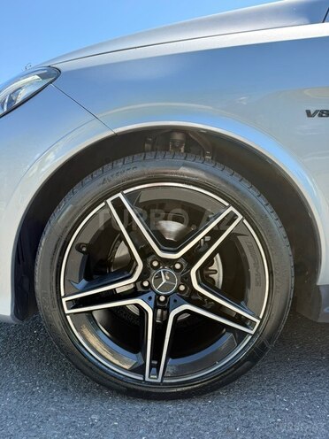 Mercedes GLE 250 4MATIC-5