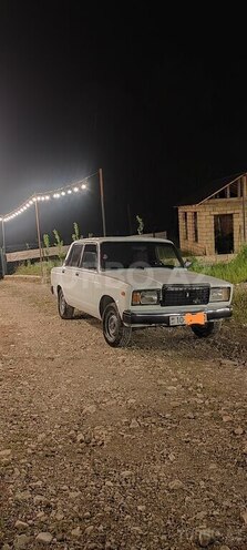 LADA (VAZ) 2107-1