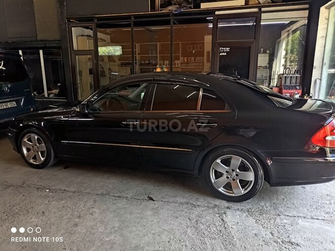 Mercedes E 320-4