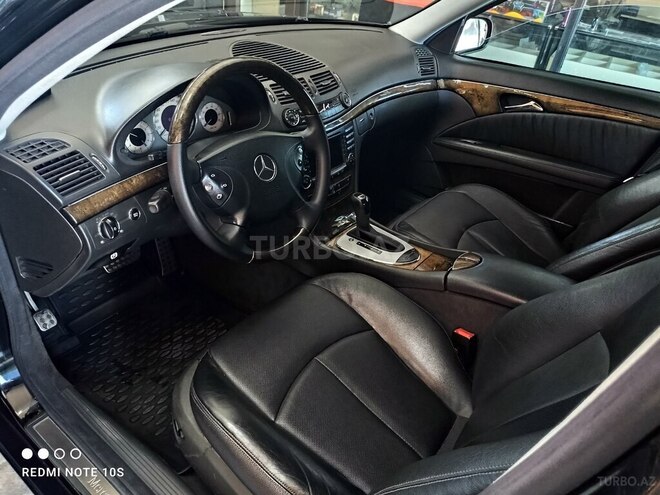 Mercedes E 320-5