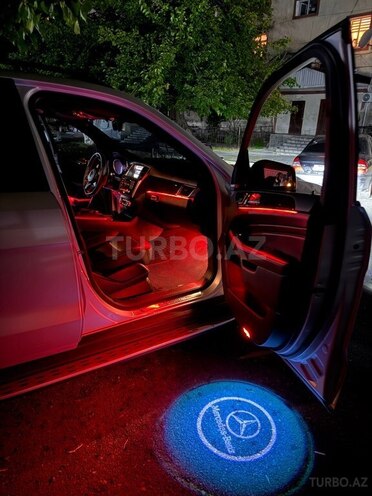 Mercedes GLE 250 4MATIC-12