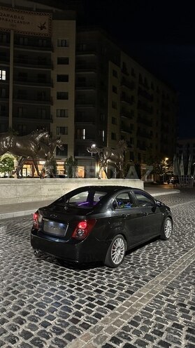 Chevrolet Aveo-6