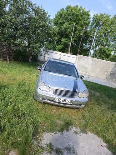 Mercedes C 230-1
