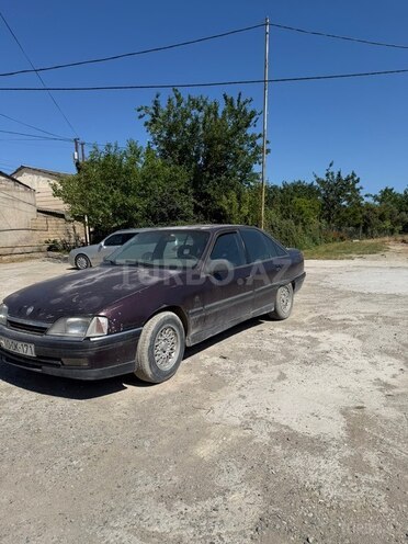 Opel Omega-4