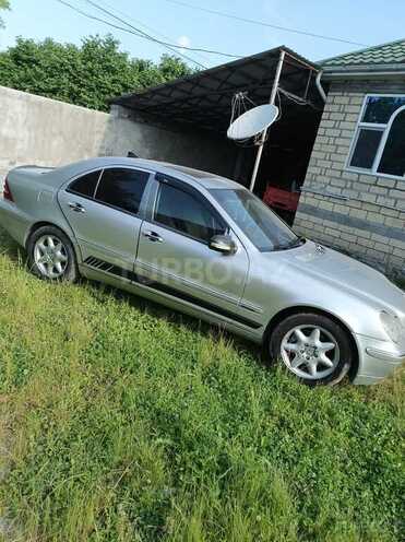 Mercedes C 230-6