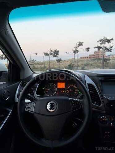 Ssang Yong Korando-7