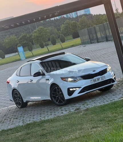 Kia Optima-2