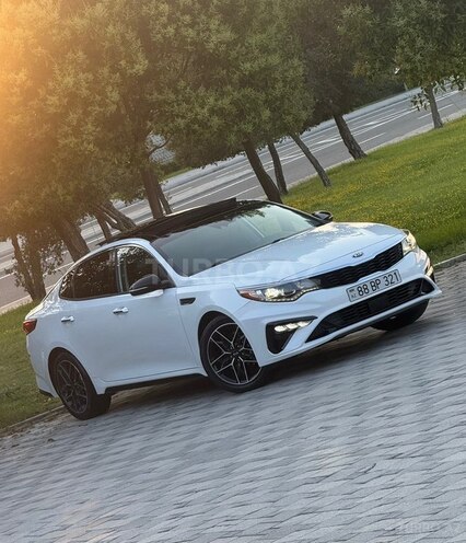 Kia Optima-4