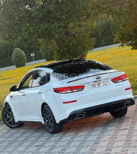 Kia Optima-16