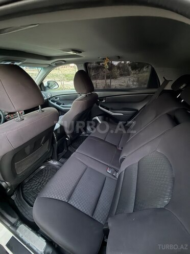 Ssang Yong Korando-12