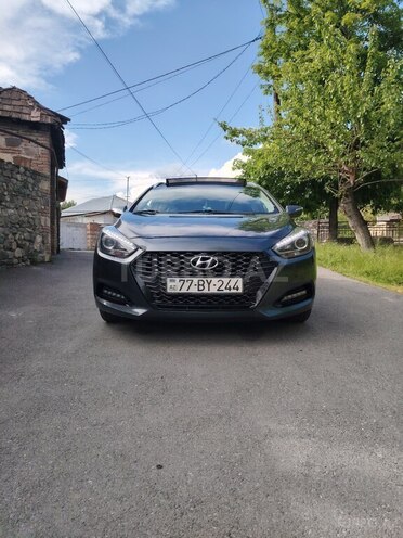 Hyundai i40-1