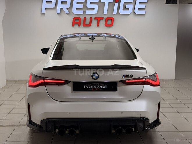 BMW M4-9