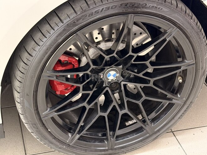 BMW M4-4