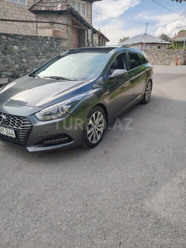 Hyundai i40-5
