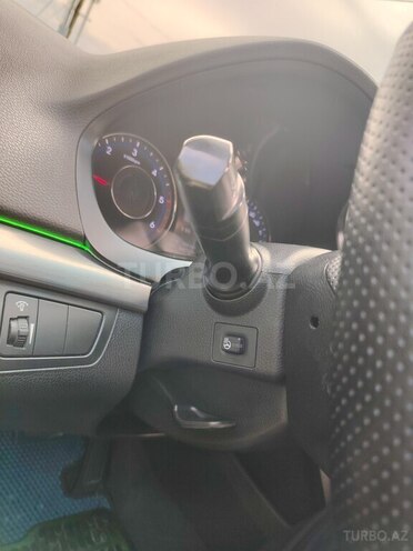 Hyundai i40-16