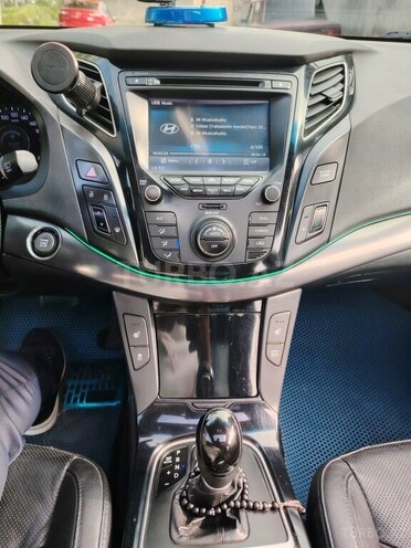 Hyundai i40-17