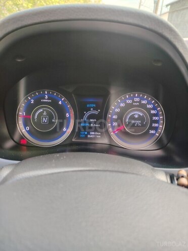 Hyundai i40-18