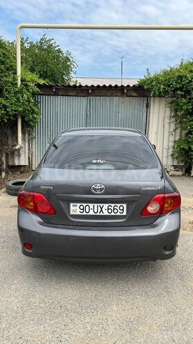 Toyota Corolla-6