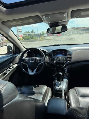 Chevrolet Cruze-9