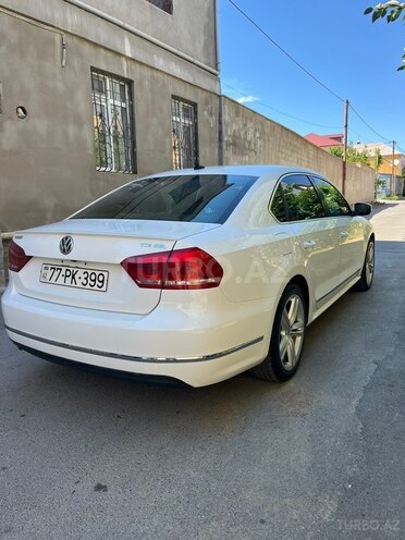 Volkswagen Passat-6