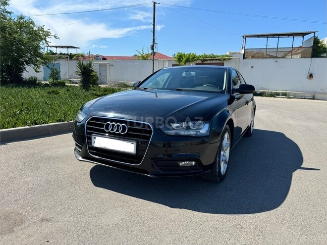 Audi A4-2