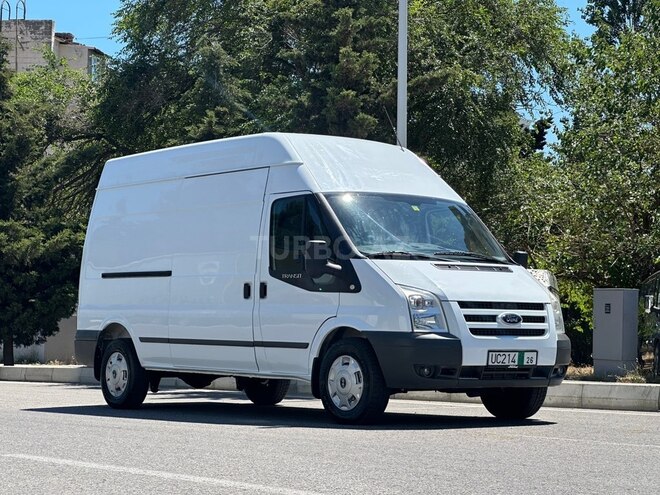 Ford Transit-1