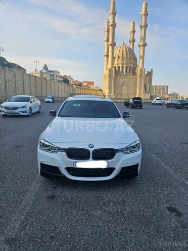 BMW 330-1