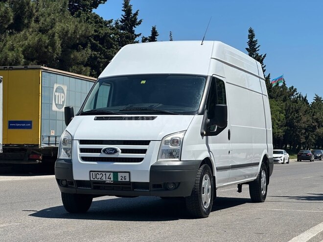 Ford Transit-2