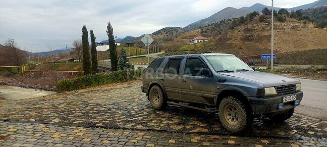 Opel Frontera-8