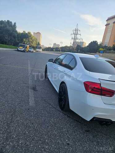 BMW 330-9