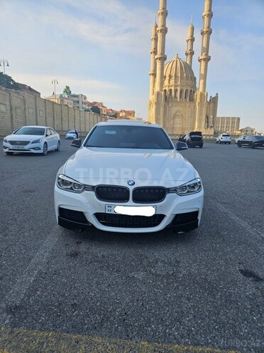 BMW 330-2