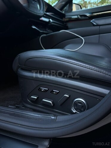 Hyundai Grandeur-10