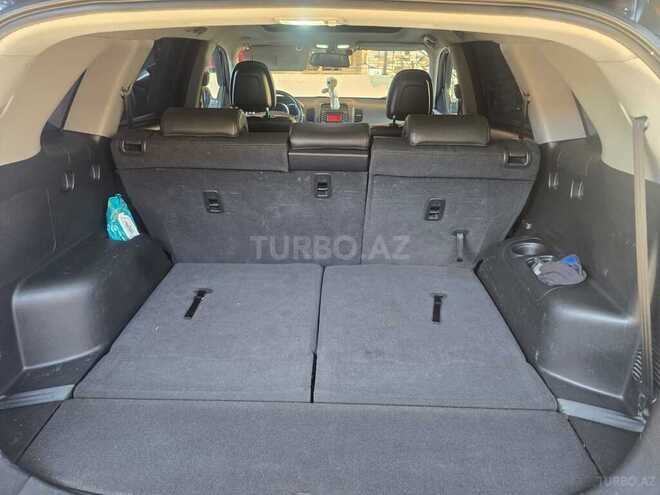 Kia Sorento-9