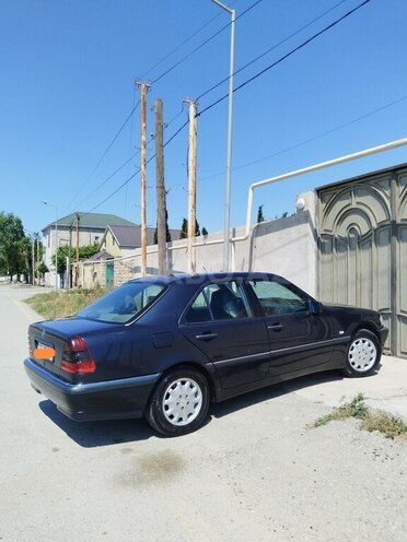 Mercedes C 240-7