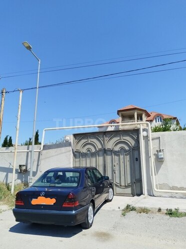 Mercedes C 240-6