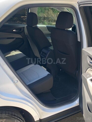 Chevrolet Equinox-10